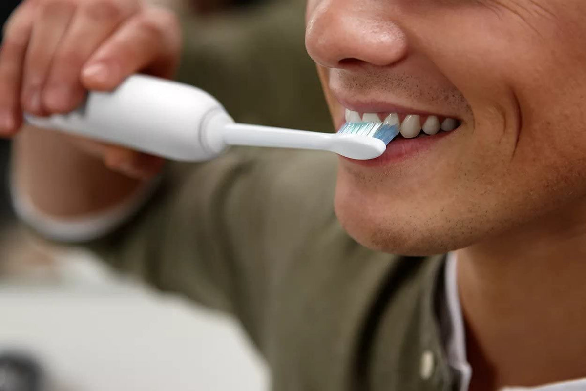 Rechargeable Electric Toothbrush, 2 Count S38121