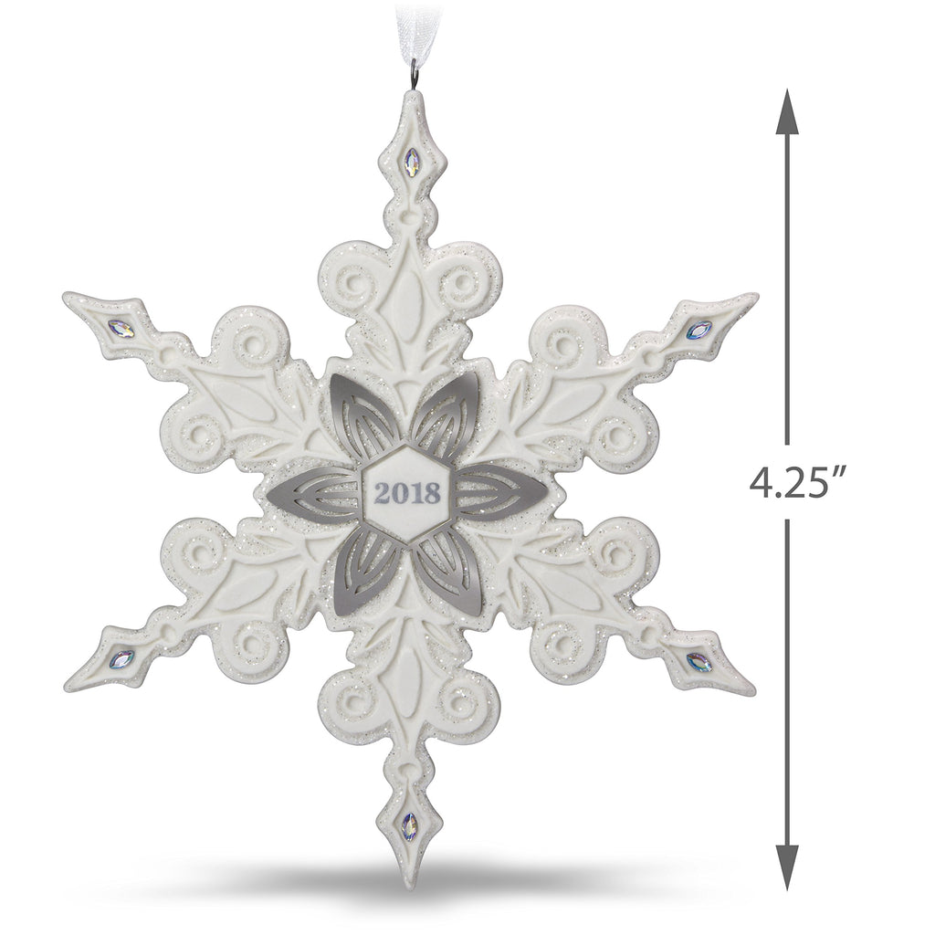 Porcelain Snowflake Christmas Ornament M307