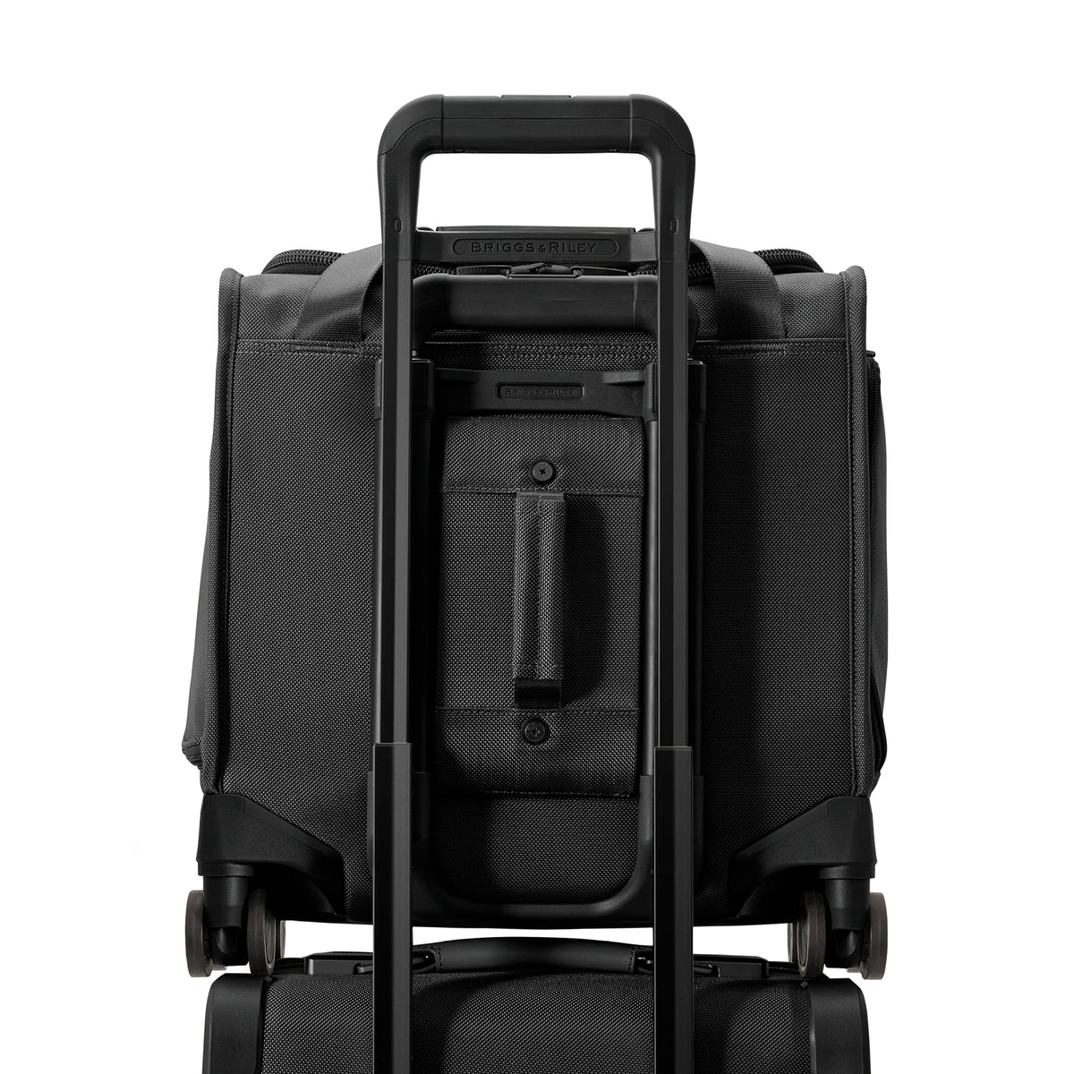 Black Softside Carry On Spinner Luggage I5552